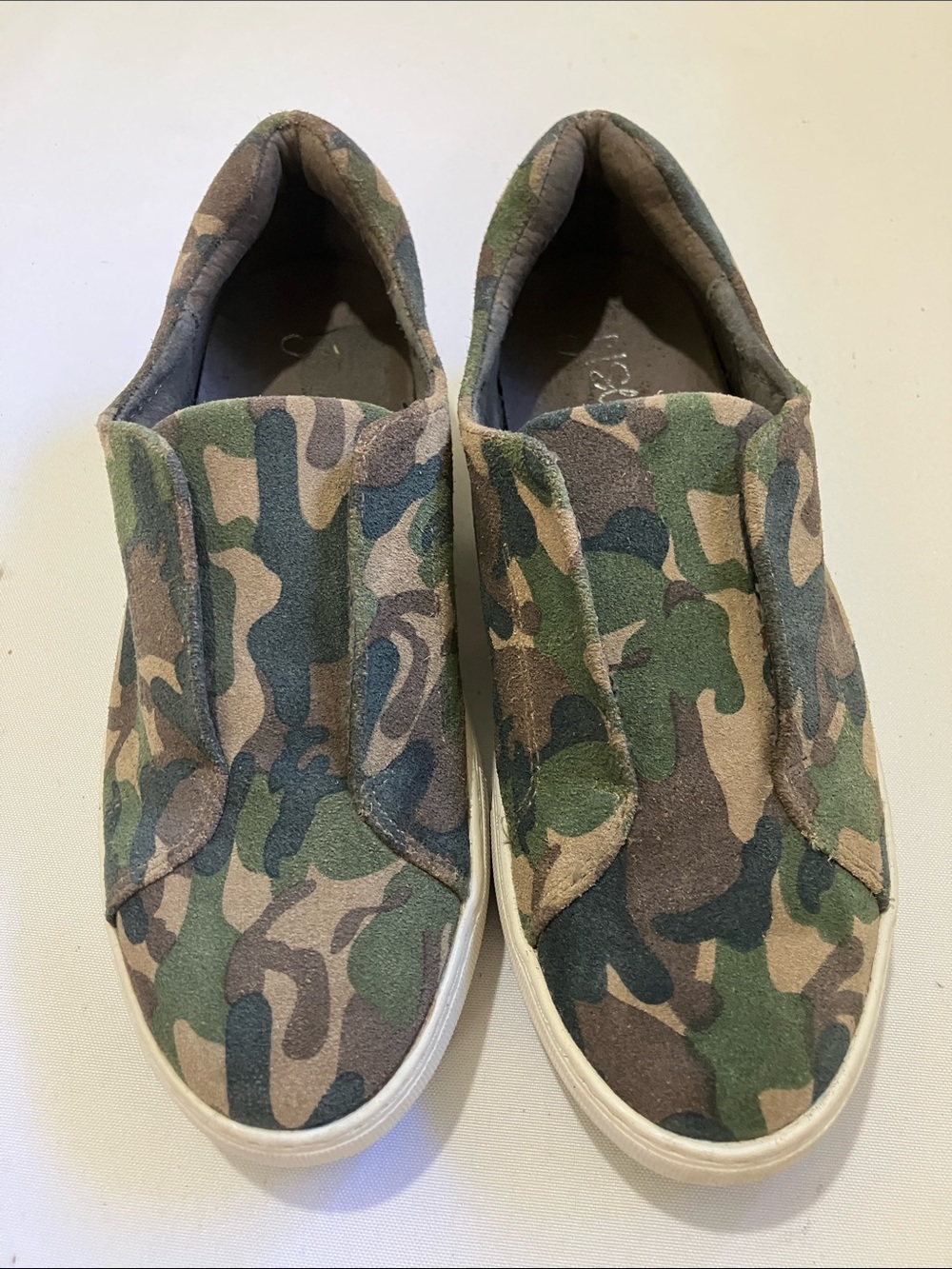 J/Slides Women’s Camouflage Slip-On Sneakers - Green Camo
